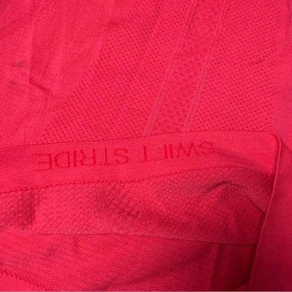 Lululemon Swiftly Tech long sleeve 2.0 shirt - Picture 10 of 11